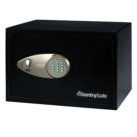 史低价！SentrySafe X055 安全保险箱0.5立方英尺，原价$105.00，现仅售	$46.98