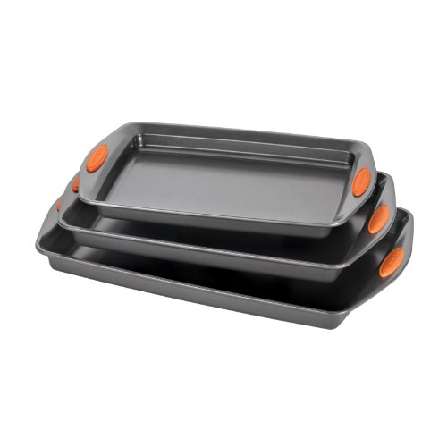 Rachael Ray Yum-o! Nonstick Bakeware 3-Piece Oven Lovin’ Cookie Pan Set, Gray with Orange Silicone Grips, only $15.99