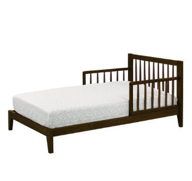 ​DaVinci Highland 深棕色实木幼儿床, 原价$139, 现仅售$71.34,免运费！