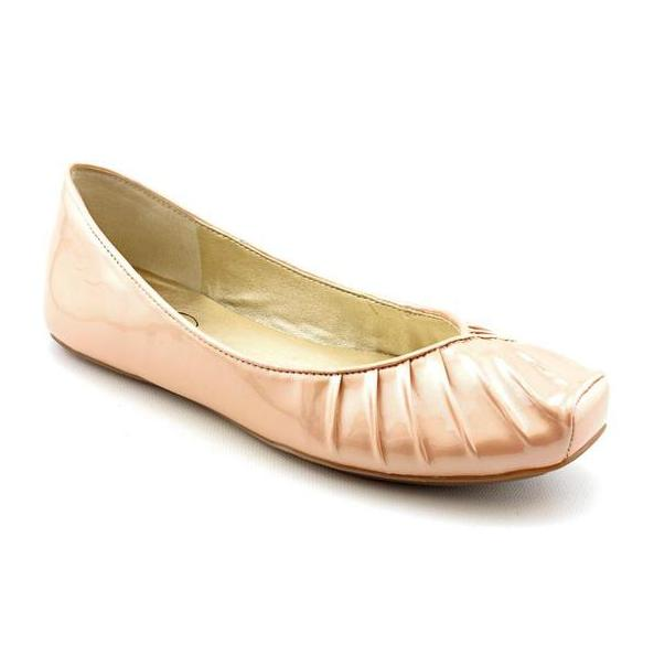 6PM:Jessica Simpson Emmly女士真皮芭蕾平底鞋,原價$59, 現僅售$16.99,任意兩件或以上免運費