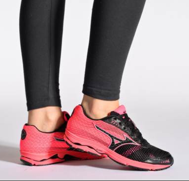 6PM: Mizuno 美津濃 WAVE SAYONARA 3 女子輕量跑鞋, 現使用折扣碼BESTPICKS后僅售$35.99, 免運費