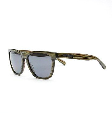 6PM: Oakley Frogskins LX偏光眼鏡, 原價$200, 現使用折扣碼后僅售$53.99, 免運費！