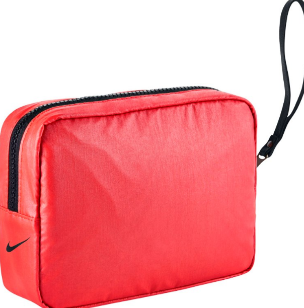 6PM:Nike Studio Kit 2.0 休閑手拿包,原價$25, 現僅售$12.50