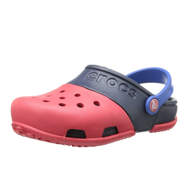 Crocs大童洞洞鞋，原價$29.00， 現僅售$11.99