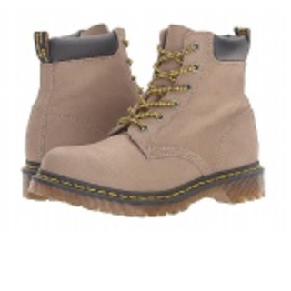 6PM: Dr. Martens 939 6-Eye Hiker Boot女士6孔馬丁靴, 原價$125，現僅售$55, 免運費！