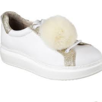 Skechers斯凱奇 High Street Cloud Cruise女士絨球裝飾運動鞋 特價僅售  $44.99