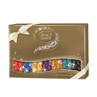 Lindt LINDOR 瑞士莲软心多种口味巧克力混合礼盒包 20.7盎司   点击coupon后特价仅售$15.19