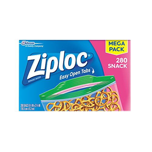Ziploc Snack Bags with New Grip 'n Seal Technology, Ideal for Packing Cookies, Fruits, Vegetables, Chips and More, 280 Count, Only $4.14