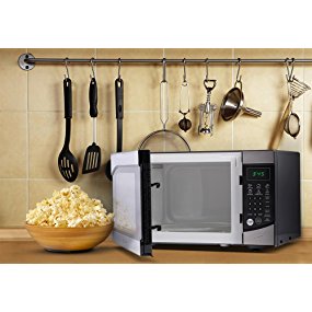 Westinghouse WM009 900 Watt Counter Top Microwave Oven, 0.9 Cubic Feet, Stainless Steel Front with Black Cabinet $59.99
