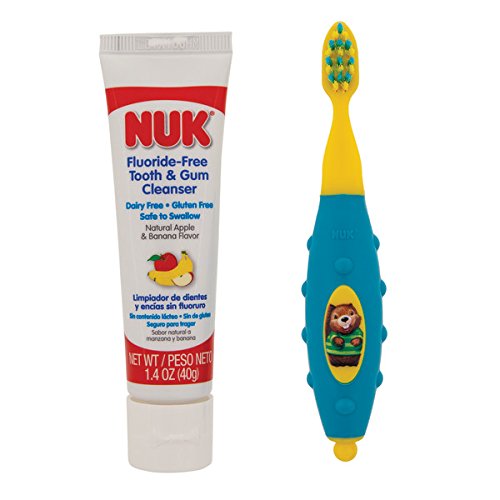 史低价！NUK Grins & Giggles 婴幼童牙刷+可吞咽牙膏套装，现仅售 $4.99。两色同价!