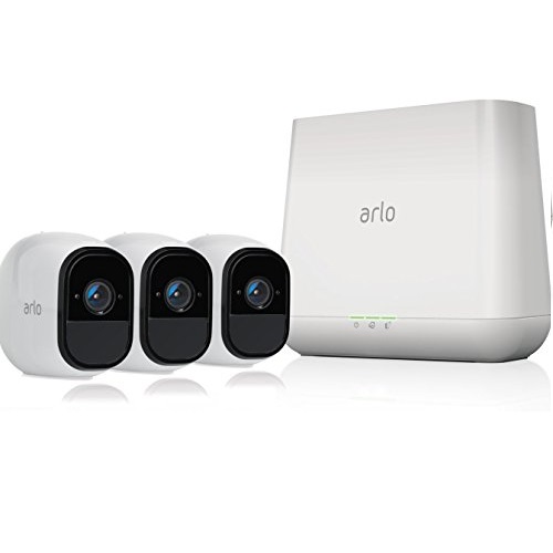 NetGear Arlo Pro家庭安全攝像監控系統，包括3個室內外攝像頭和一個基站，原價$649.99，現僅售$396.39，免運費