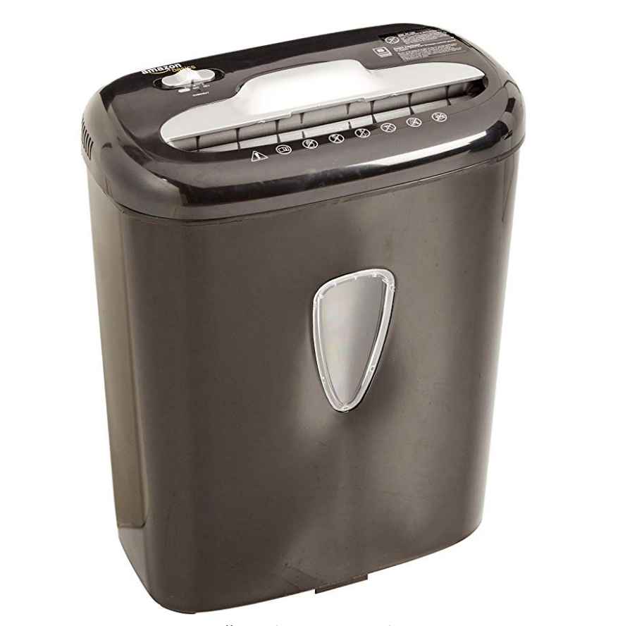 AmazonBasics 6-Sheet High-Security Micro-Cut Paper and Credit Card Home Office Shredder $31.96，free shipping