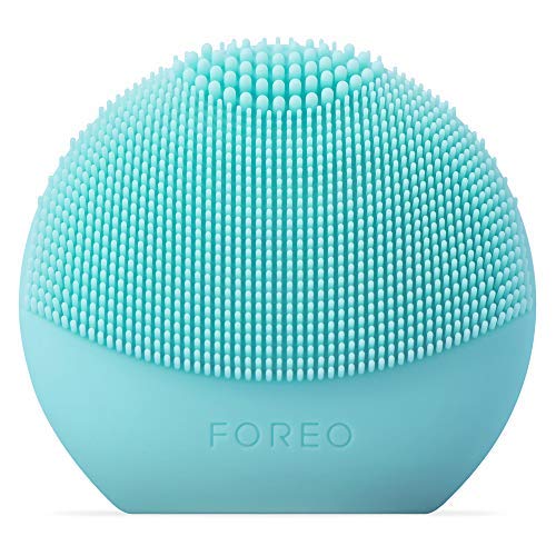 FOREO LUNA fofo Smart Facial Cleansing Brush and Skin Analyzer, Mint, Personalized Cleansing for a Unique Skincare Routine,  Bluetooth & Dedicated Smartphone App, Only $59.00