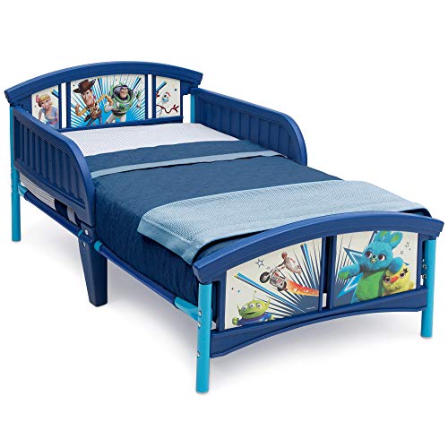 Delta 迪斯尼 兒童款小床，原價$69.99，現僅售$49.97，免運費。多種顏色和圖案款