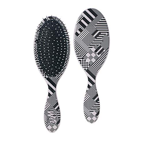 Wet Brush Hair Brush Original Detangler  - Diagonal Checkers - Exclusive Ultra-soft IntelliFlex Bristles - Protects Against Split Ends and Breakage - For Women, Men, Wet And Dry Hair, Only $7.53