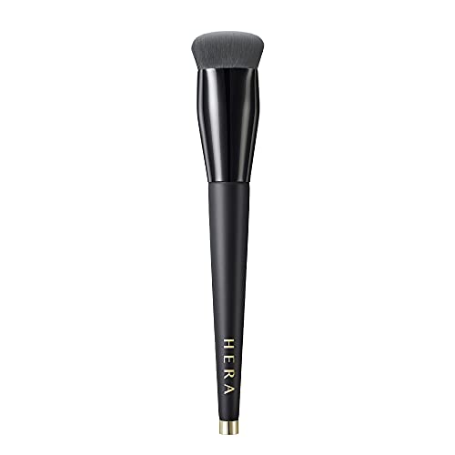 HERA Foundation Brush for Liquid Makeup – Fiber Face Brush for Foundation Makeup – Ultra-Dense Soft Bristles for Flawless Makeup – Even and Smooth Results – Perfect Coverage by Amorepacific
