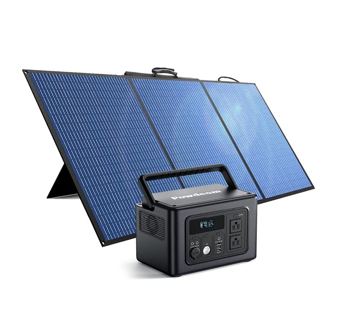 Innopower Solar Generator 700W Bundle, 614Wh Capacity with 1x 100W Solar Panel, 2 x 700W AC Outlets, Portable Power Station Ideal for Home Backup, Emergency, Outdoor Camping