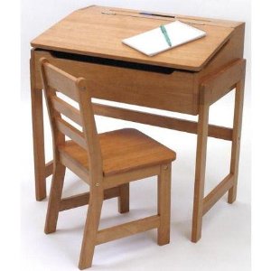 Lipper International 儿童斜面学习桌实木椅组合  $73.98