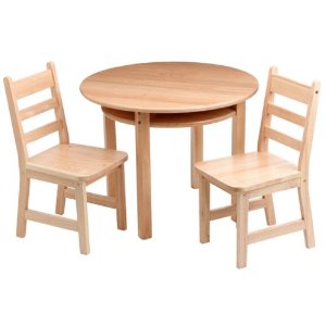 Lipper International 自然木本色兒童圓桌椅組合  $73.91