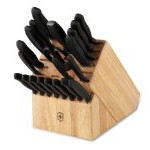Victorinox Swiss维氏经典厨房刀具22件套 $239.99免运费