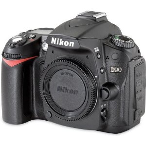尼康 Nikon D90 12.3MP DX-Format CMOS 准專業數碼單反相機 $729.00