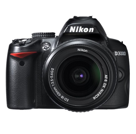 平黑色星期五价格！Nikon尼康D3000单反相机组合套装，带二镜头、存储卡、相机包仅售$399.00 