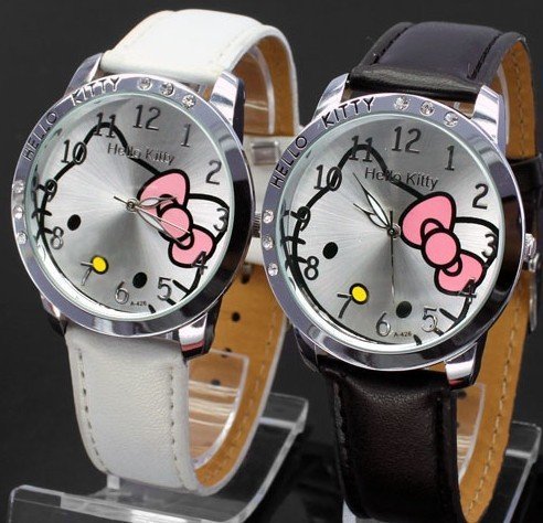 Hello Kitty Black & White Classic Watch with Free Pair of Red Heart Love Necklace.  $4.99 (90%off) + $2.99 shipping 