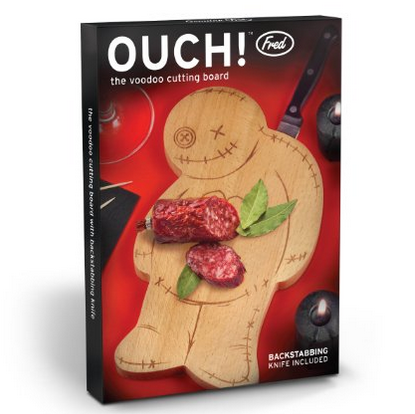 Fred and Friends Ouch 木質砧板+刀具 特價$15.45