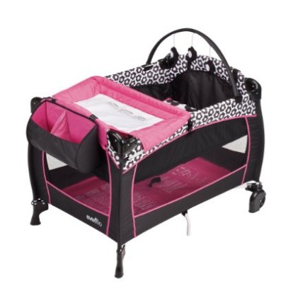 史低價！Evenflo攜帶型嬰兒圍欄床，原價$99.99，現使用折扣碼后僅售$61.60，免運費