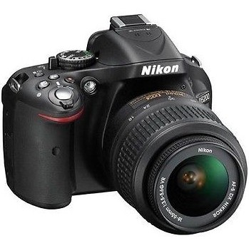 Nikon尼康D5200 24.1 MP单反相机+18-55mm f/3.5-5.6G VR镜头（官方翻新）$529.98 免运费