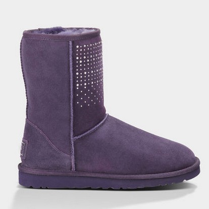 UGG-only $120 Classic Short Bling