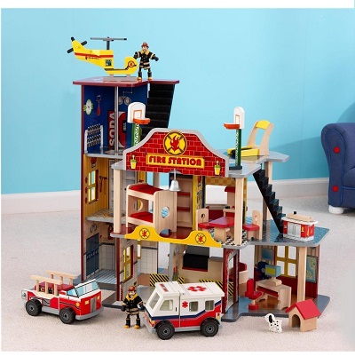 Kidkraft木制消防站玩具，原价$150.99，现仅售$99.97，免运费