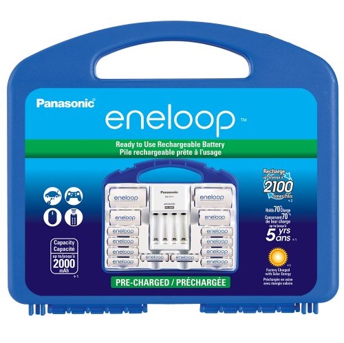 Panasonic松下 eneloop爱乐普充电电池套装，包括8AA、2AAA、转换筒和充电器，原价$44.99，现仅售$24.16