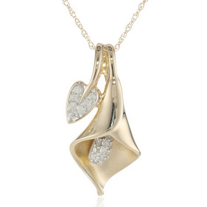 10K Gold Calla Lily Diamond Pendant Necklace (1/10 Cttw, I-J Color, I2-I3 Clarity), 18