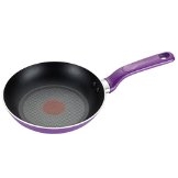 T-fal C97005 Excite Nonstick Thermo-Spot Fry Pan, 10.25-Inch, Purple $11.09 FREE Shipping on orders over $49