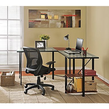 Staples：Altra Furniture L型钢化玻璃电脑书桌，原价$149.99，现仅售$79.99，免运费