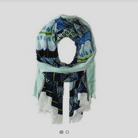 Amazon精選BCBG時尚保暖圍巾促銷，使用折扣碼后$17.39起售