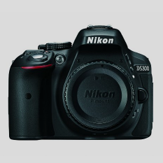 Nikon D5300机身+ Nikon 18-140mm镜头，原价1,093.90，同时购买两者最终售价$693.90，免运费