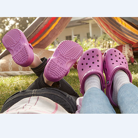 Crocs: $15 Off $50, $25 Off $75 or $40 Off $100+Free Shipping