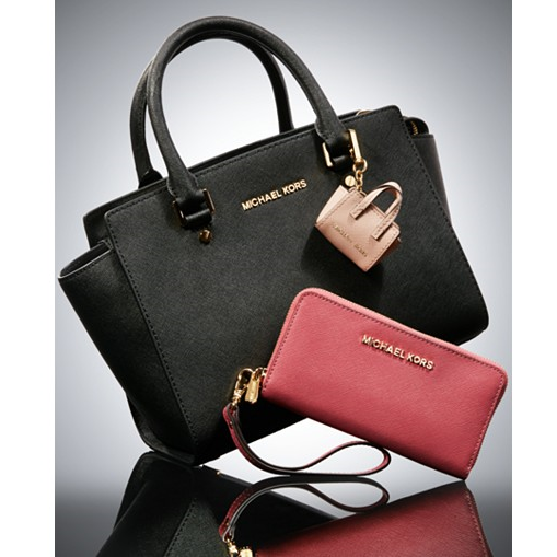 Up to 70% Off Select MICHAEL Michael Kors Handbags @ macys.com