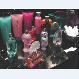 Sephora.com: 精选Anna Sui安娜苏香水超值折扣热卖，最低只要$9.00起+购满$25送每日惊喜圣诞豪华礼包，需折扣码